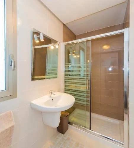 In Koma تورّيفيِخا