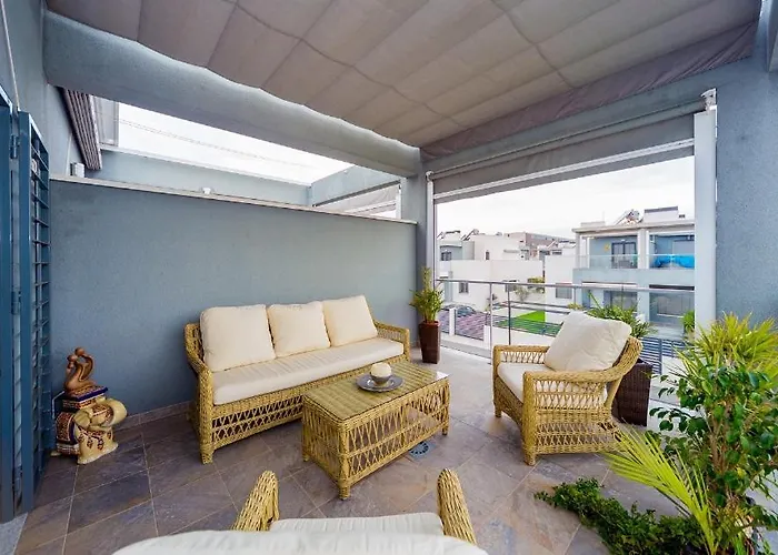 In Koma بيت للعطل