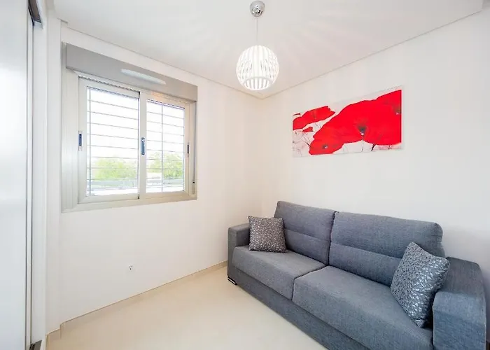 In Koma بيت للعطل تورّيفيِخا