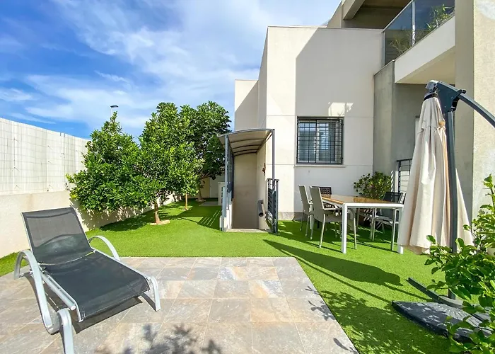 In Koma بيت للعطل تورّيفيِخا